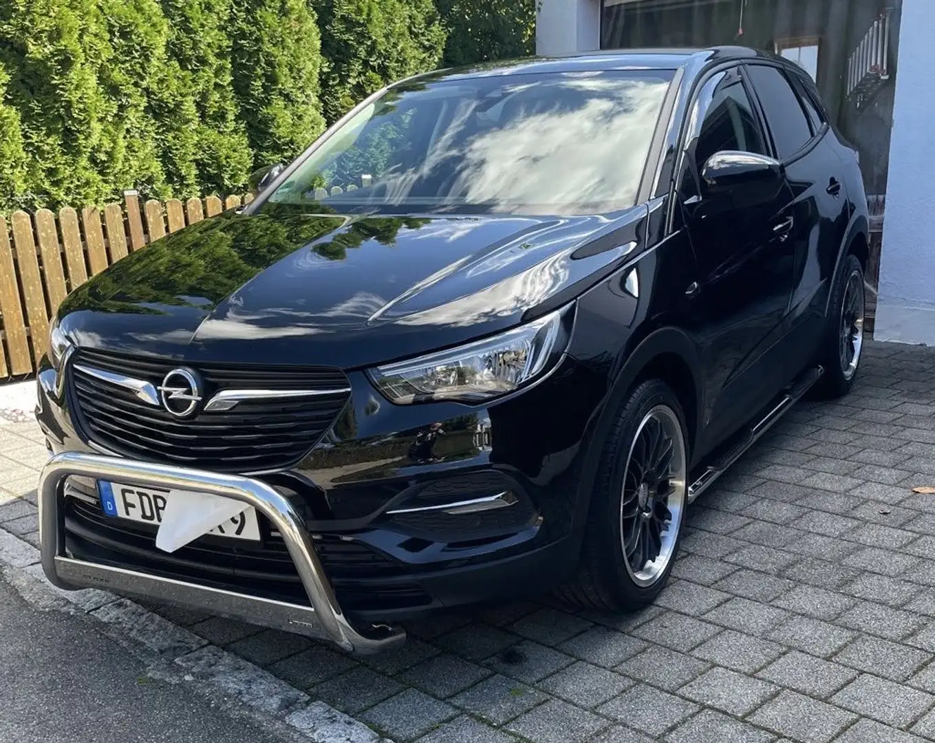 Opel Grandland X Selection Schwarz - 1