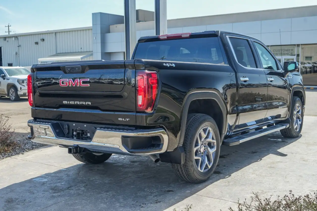 GMC Sierra 1500 снимка GMC Sierra 1500