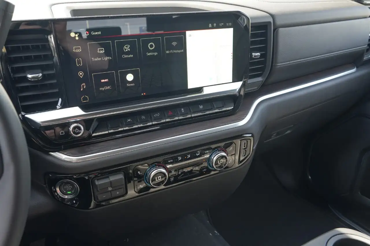 GMC Sierra 1500 снимка GMC Sierra 1500