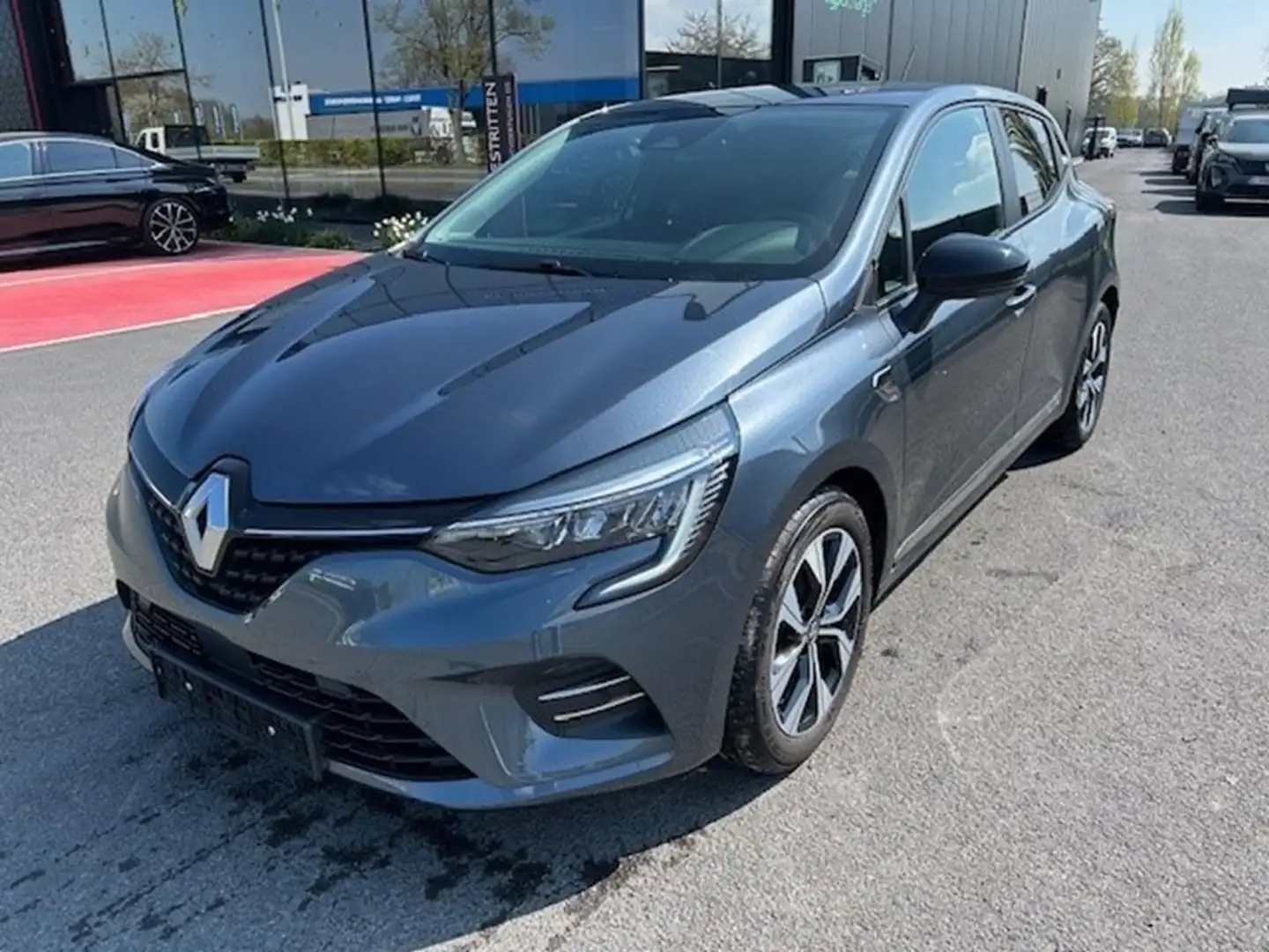 Renault Clio SCe Limited Šedá - 1