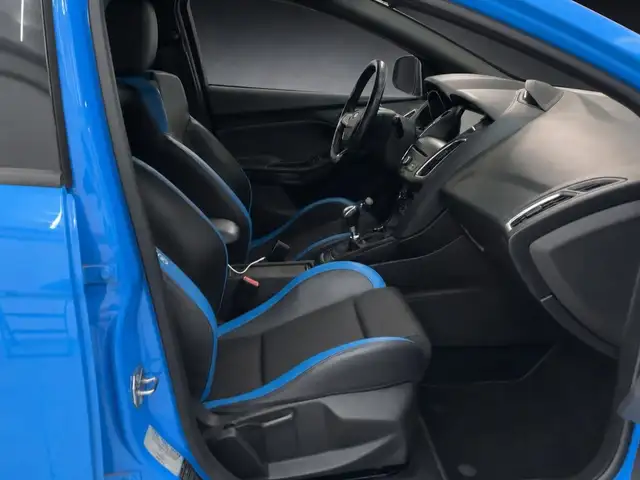 Ford Focus view 6