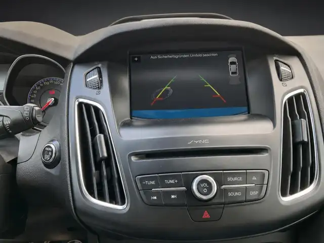 Ford Focus view 7