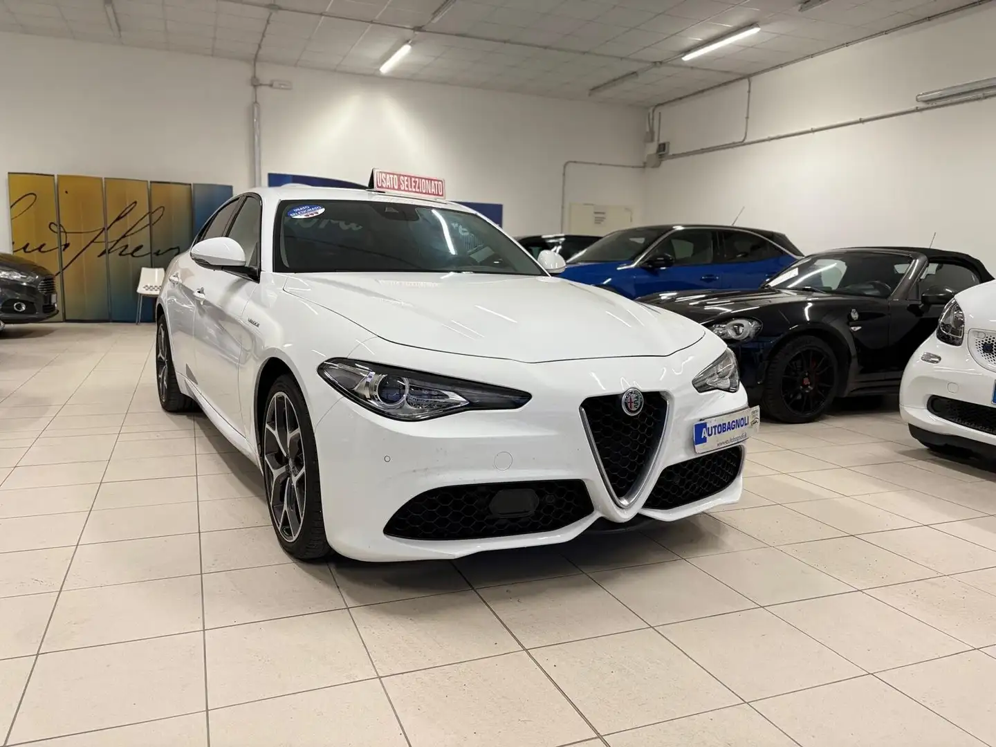 Alfa Romeo Giulia VELOCE 2.2 Turbodiesel AT8 Q4 AWD SPOTICAR Bianco - 2