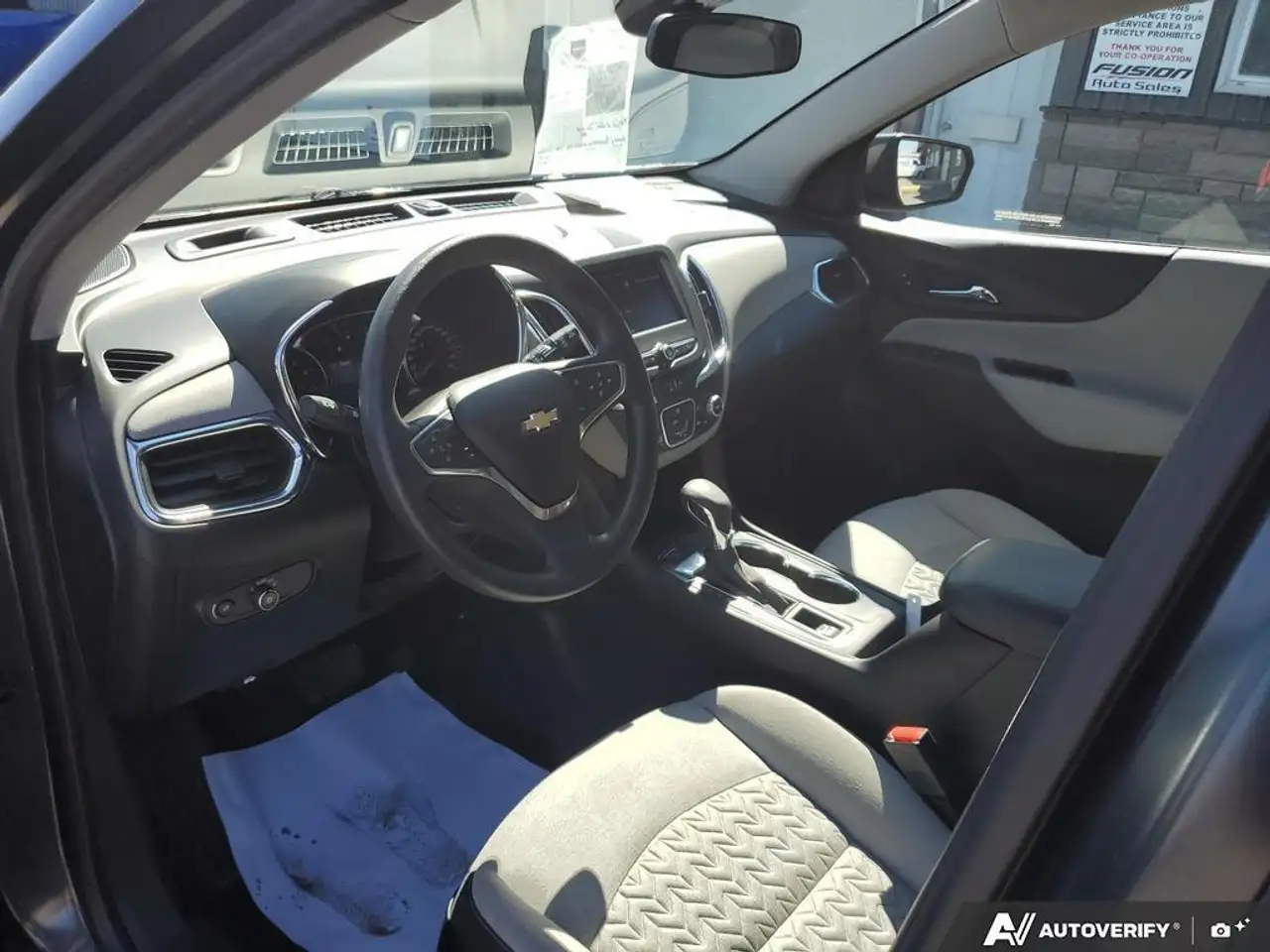 Chevrolet Equinox снимка Chevrolet Equinox