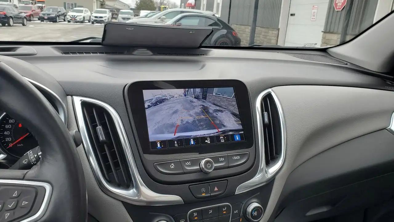 Chevrolet Equinox снимка Chevrolet Equinox