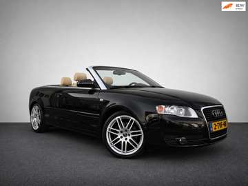 Cabriolet 1.8 Turbo Pro Line Exclusive