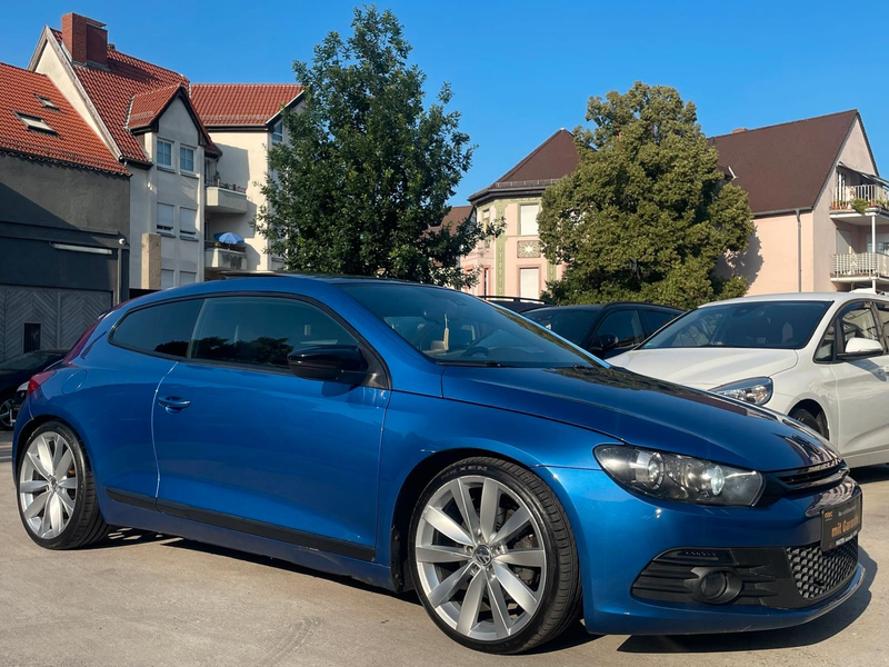 Volkswagen Scirocco 2.0 TSI *AUTOMATIK*NAVI*211 PS*PDC*SHZ — photo 6