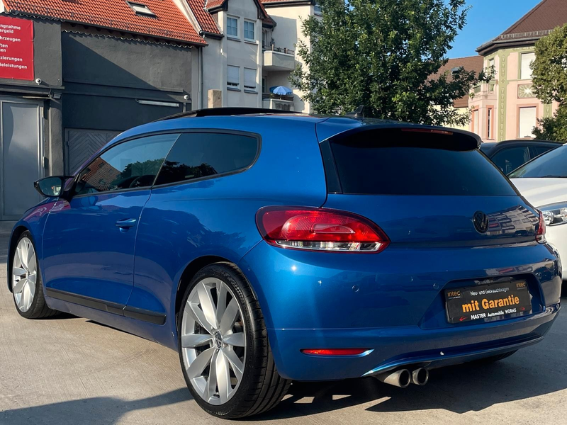Volkswagen Scirocco 2.0 TSI *AUTOMATIK*NAVI*211 PS*PDC*SHZ — photo 9