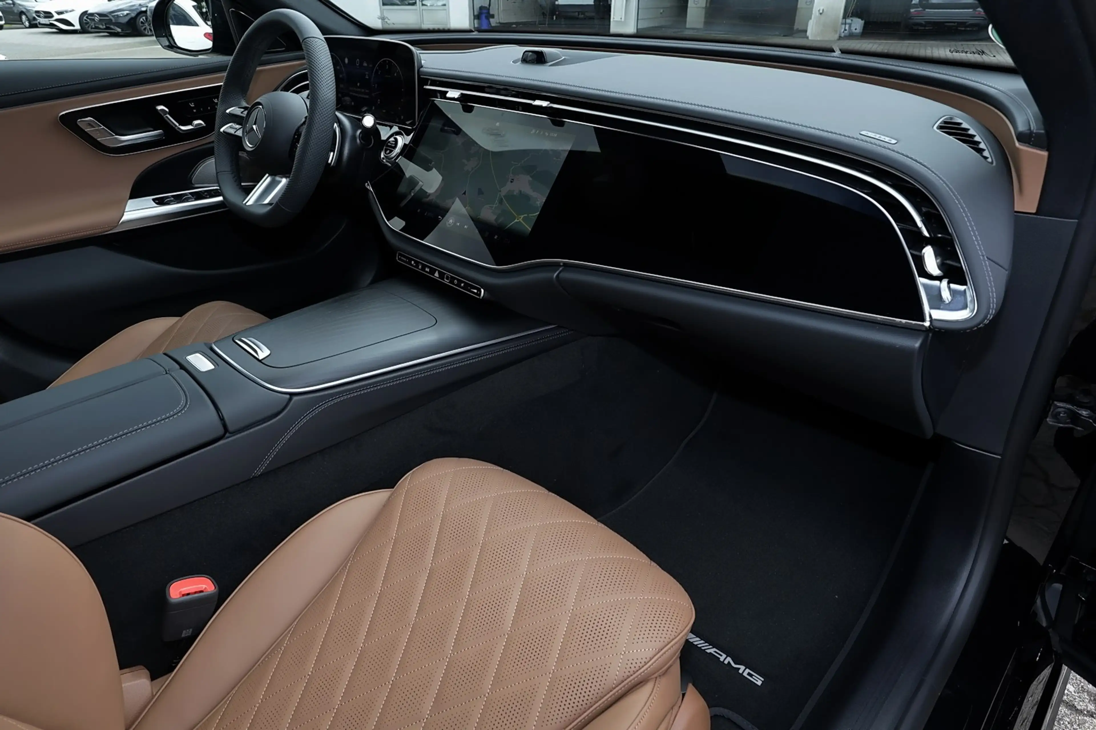 Mercedes-Benz E 450 d 4M T AMG MBUX+DIG-LED+360°+Pano+AHK+SHZ — photo 8