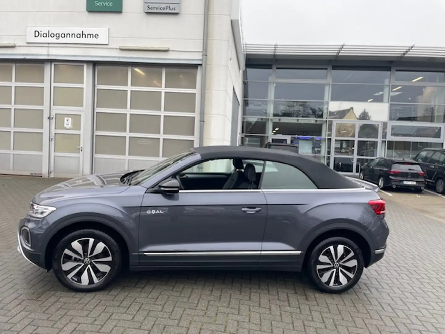 Volkswagen T-Roc Cabriolet 1.0TSi Goal R-Kamera ACC SideAssist 1... Grau - 2