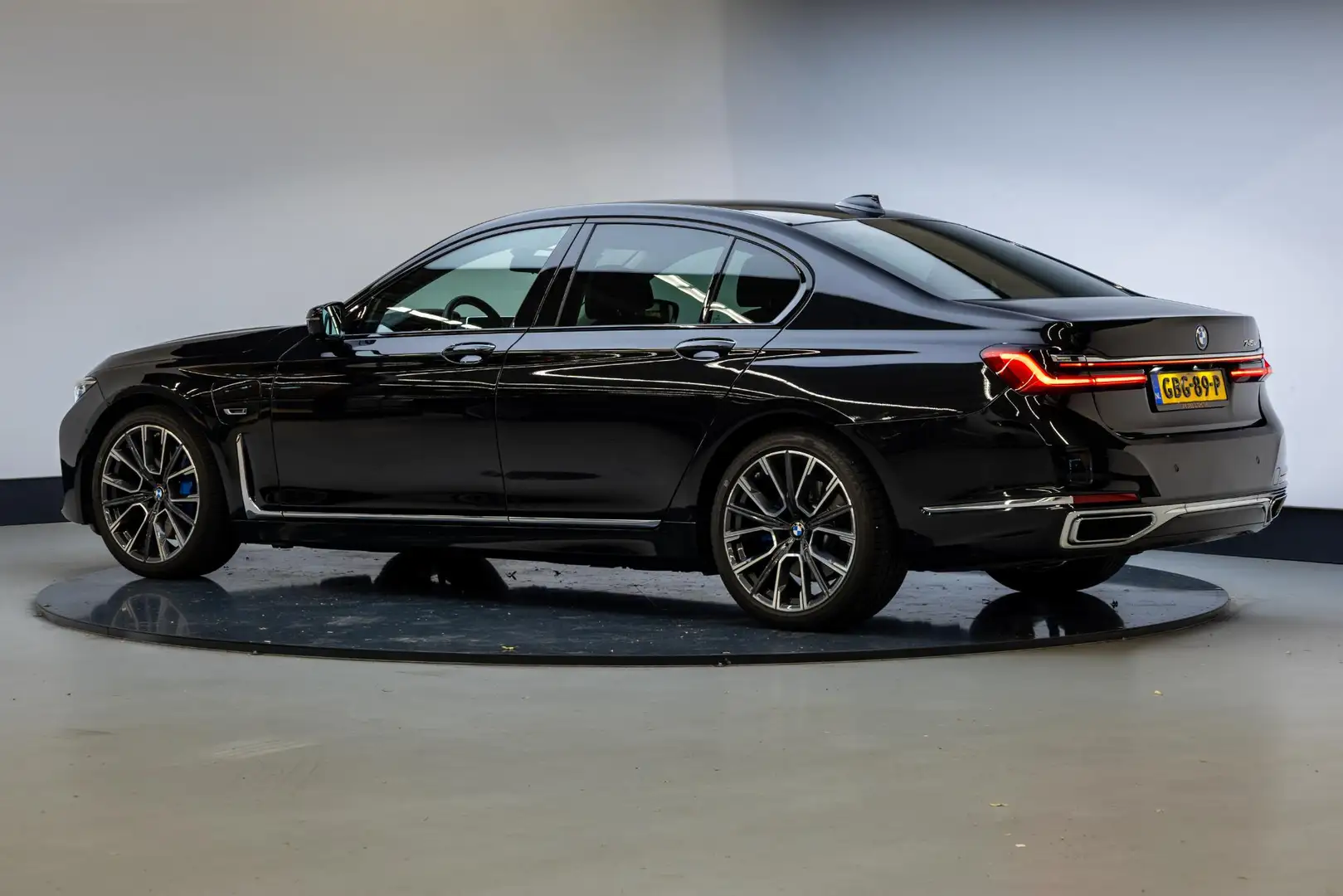 BMW 745 7-serie 745e High Executive | Driving Assistant Pr Noir - 2