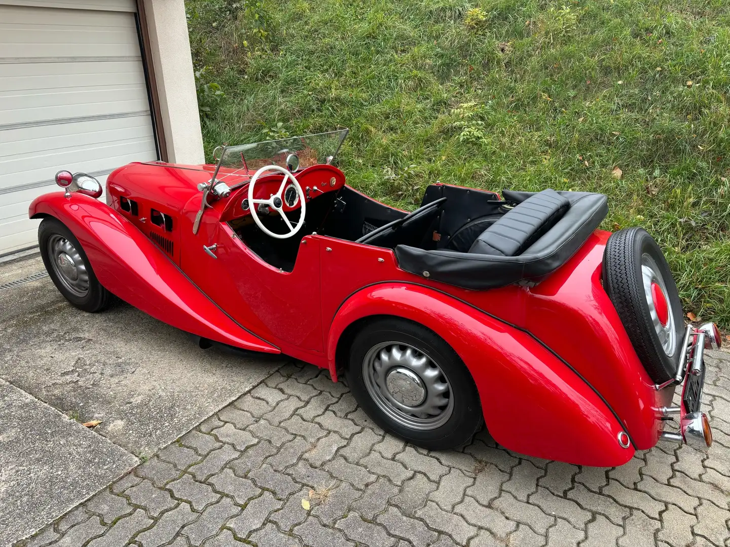 Oldtimer Tatra Aero 30 Roadster Rot - 2