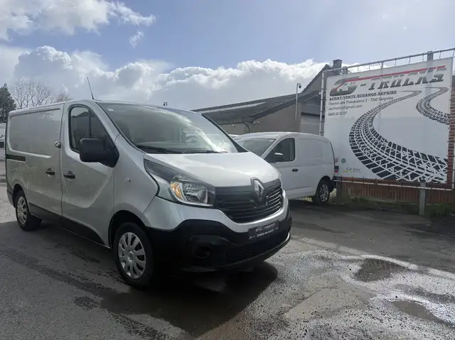 Renault Trafic Full options !