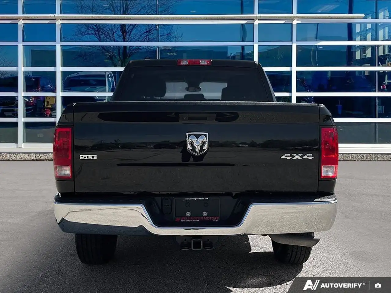 RAM 1500 снимка RAM 1500