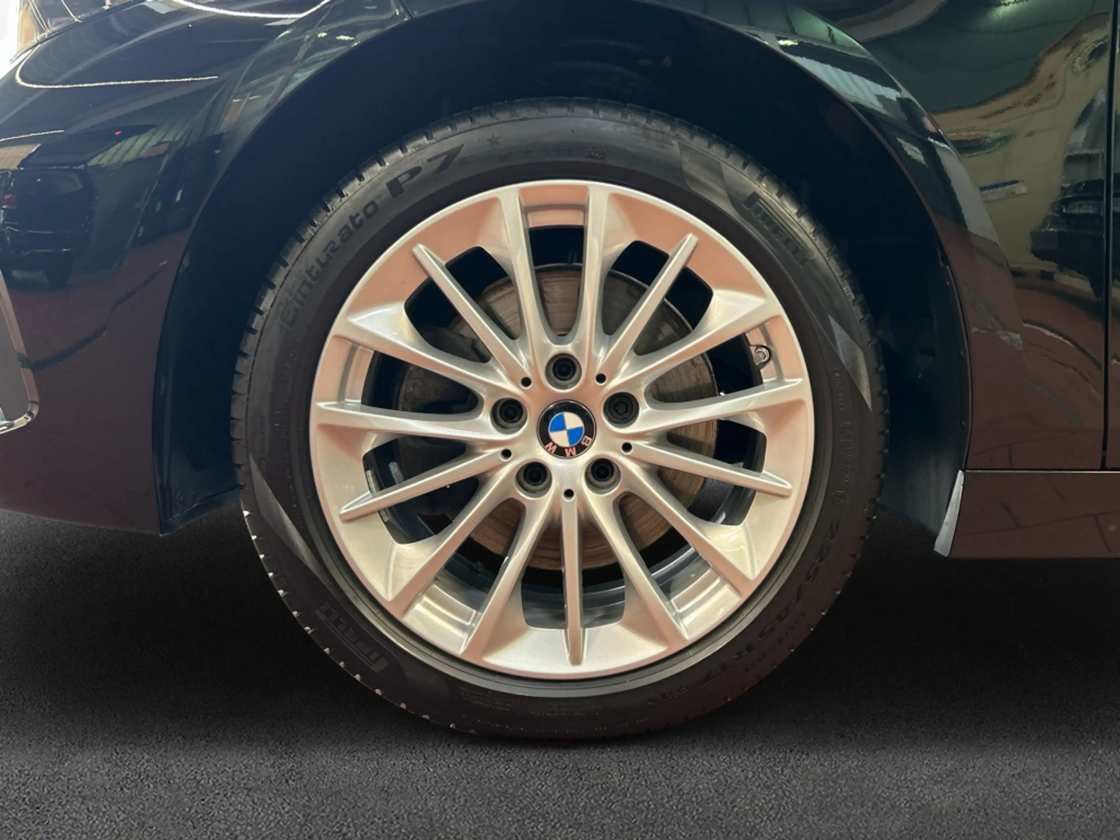 BMW 118 i Advantage, PDC, LED, SHZ — photo 8