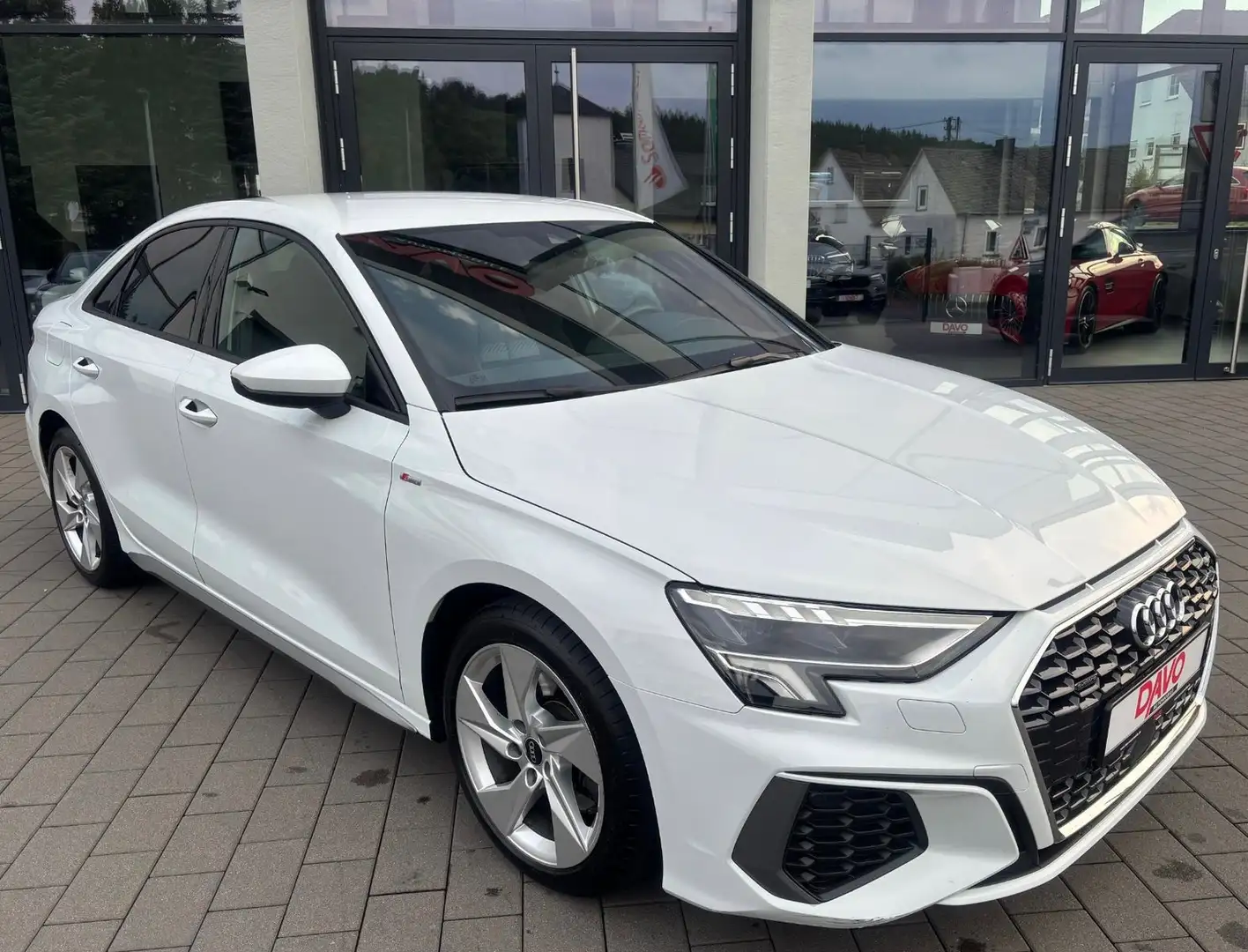 Audi A3 Limousine 40 TDI quattro S line sport / B&O Wit - 2