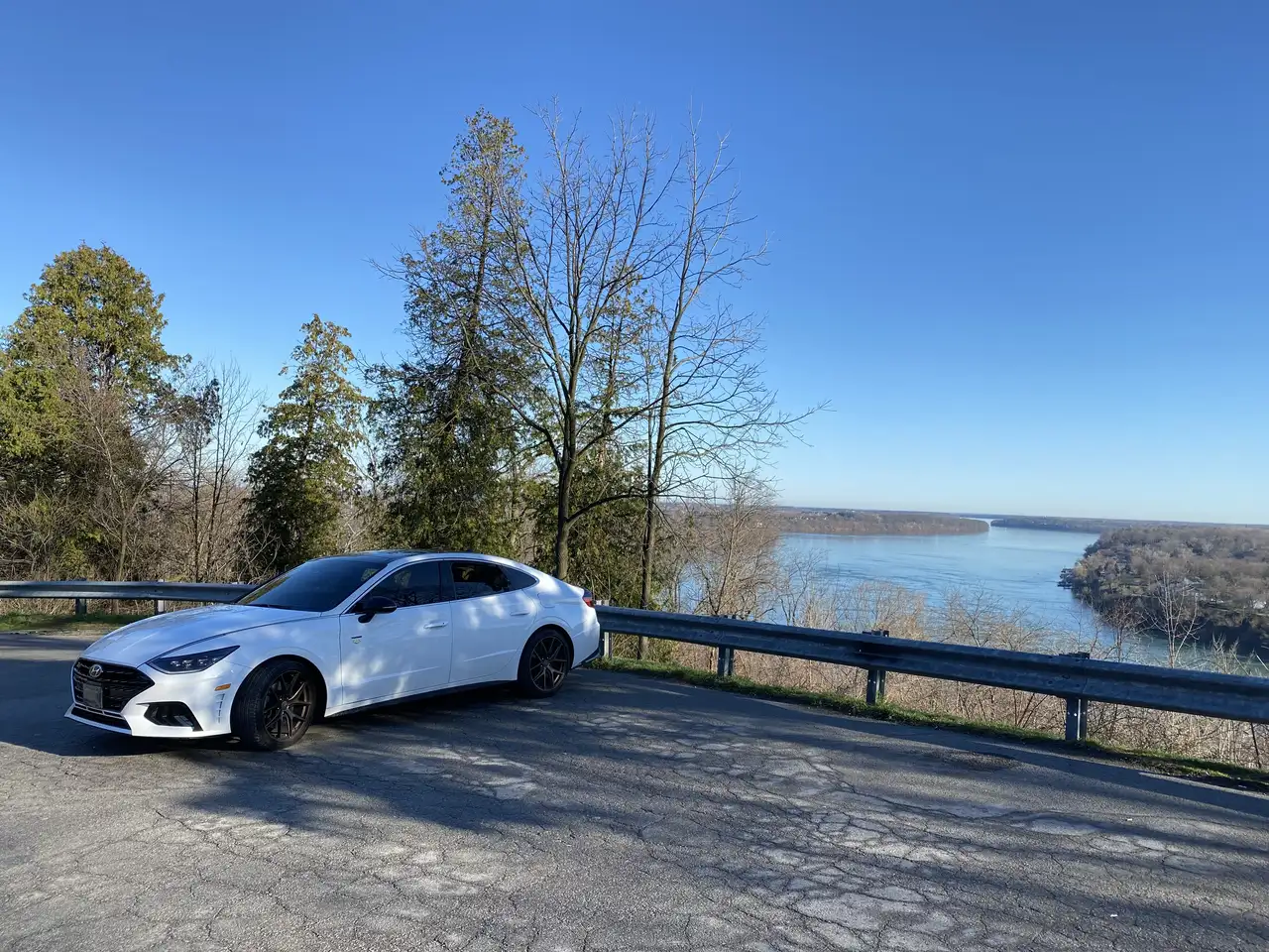 Hyundai SONATA снимка Hyundai SONATA