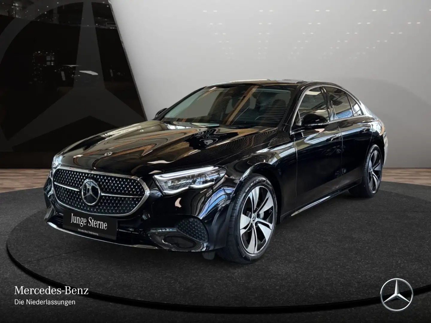 Mercedes-Benz E 300 e Hybrid Avantgarde Fahrass 360° Distr. PTS Schwarz - 2