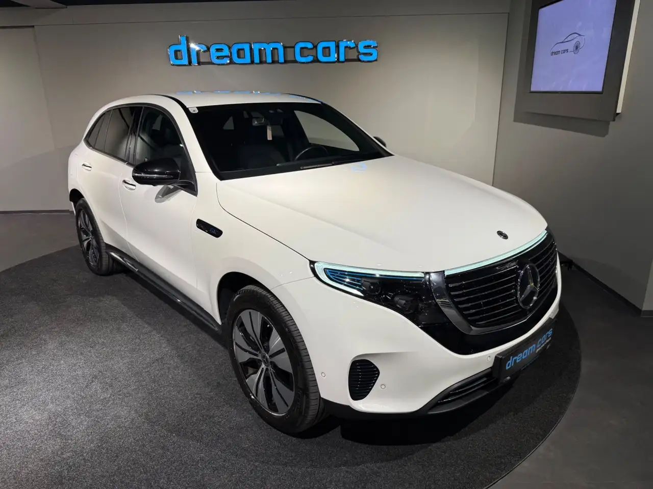 Mercedes-Benz EQC 400 4MATIC 80kWh Aut. Bild 17