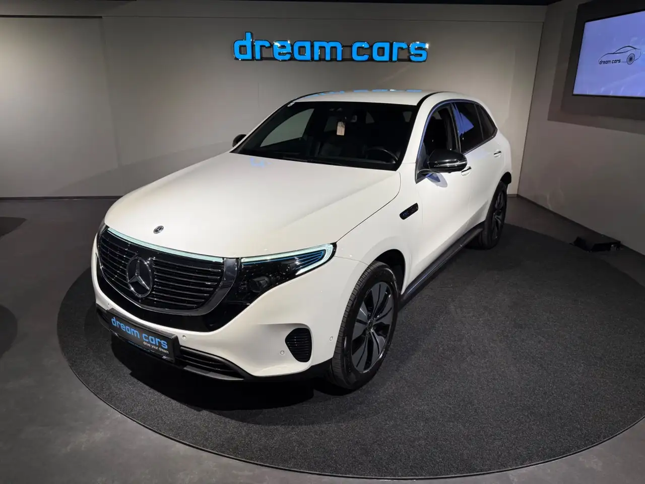 Mercedes-Benz EQC 400 4MATIC 80kWh Aut. Bild 18