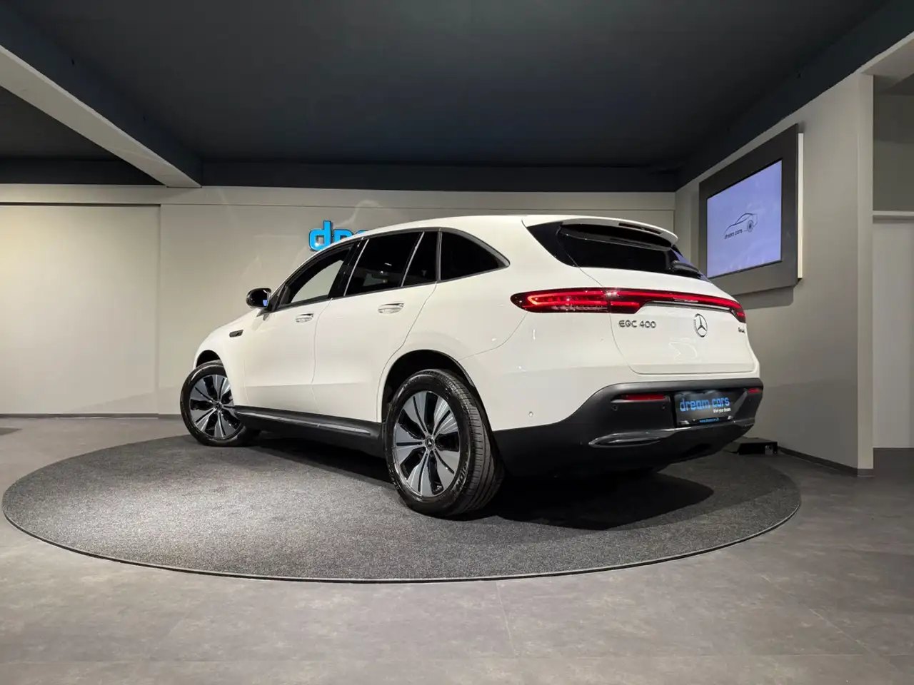 Mercedes-Benz EQC 400 4MATIC 80kWh Aut. Bild 6