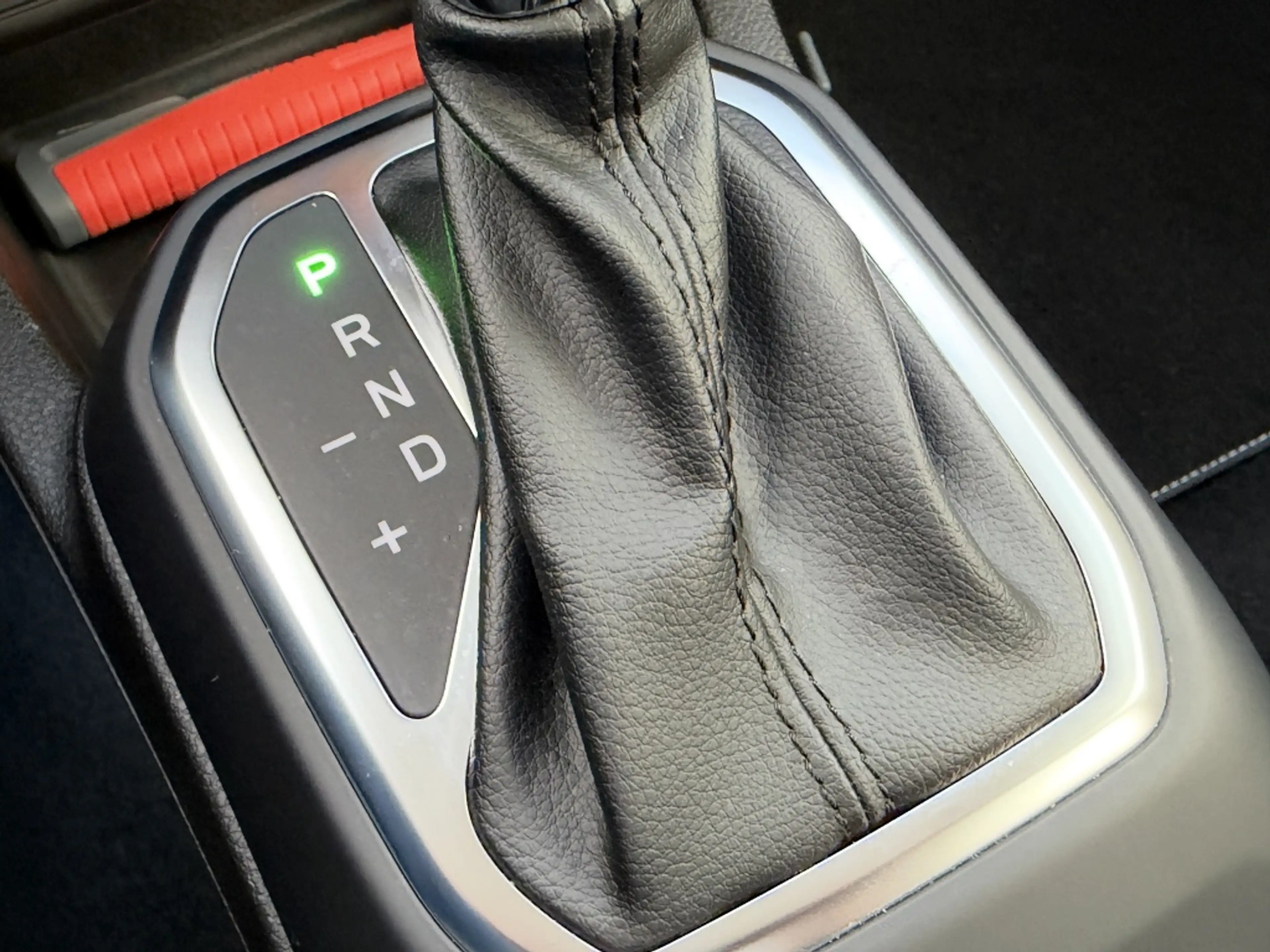 Jeep Renegade 1.5T e-Hybrid 130 PK Altitude | Navi | LED | Carpl — photo 14