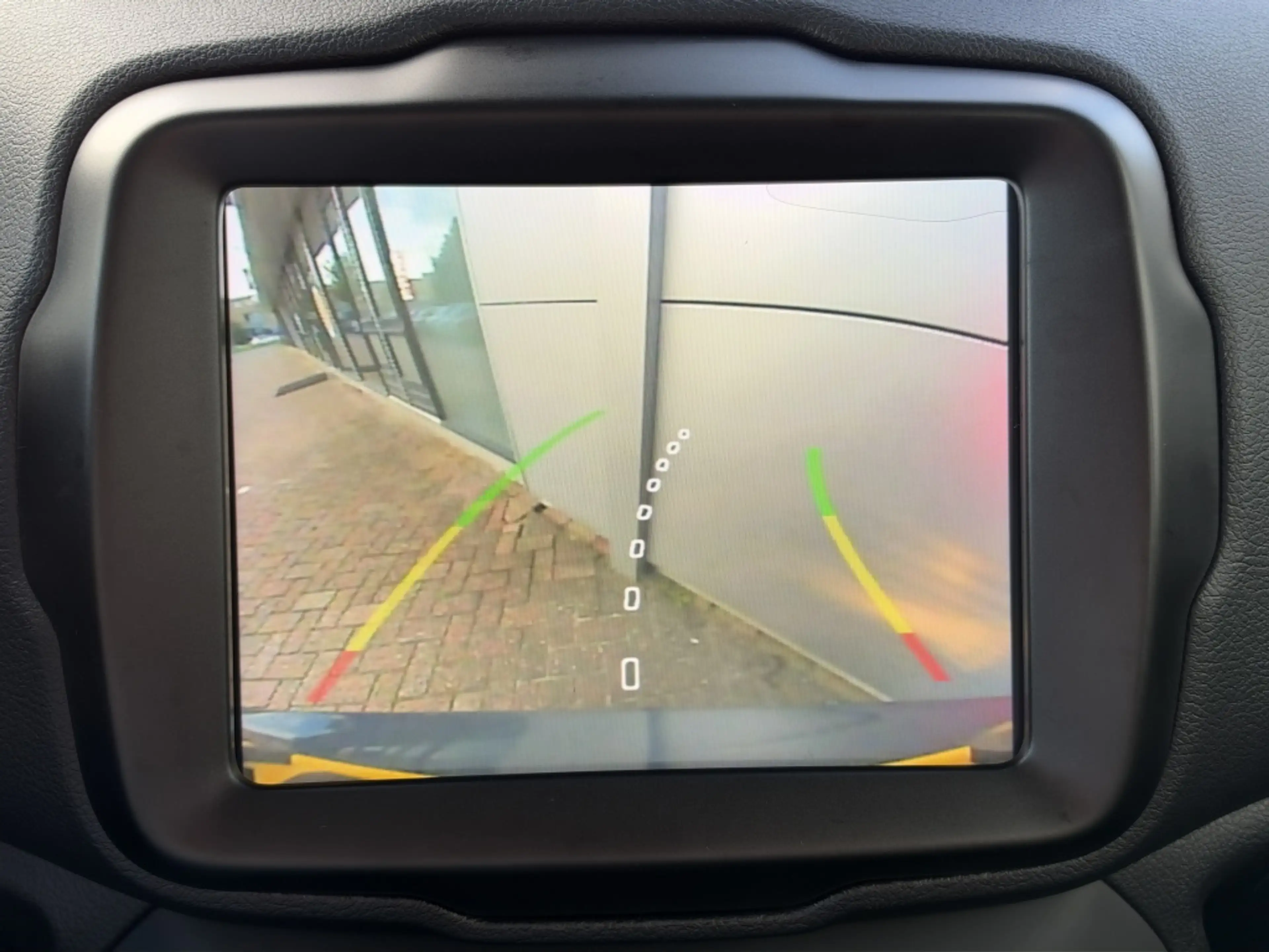 Jeep Renegade 1.5T e-Hybrid 130 PK Altitude | Navi | LED | Carpl — photo 8
