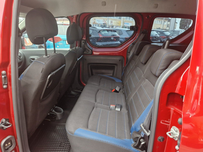 Dacia Dokker TCe130 GPF Stepway Plus 1.HD/NAVI/SHZ/CAM — photo 10