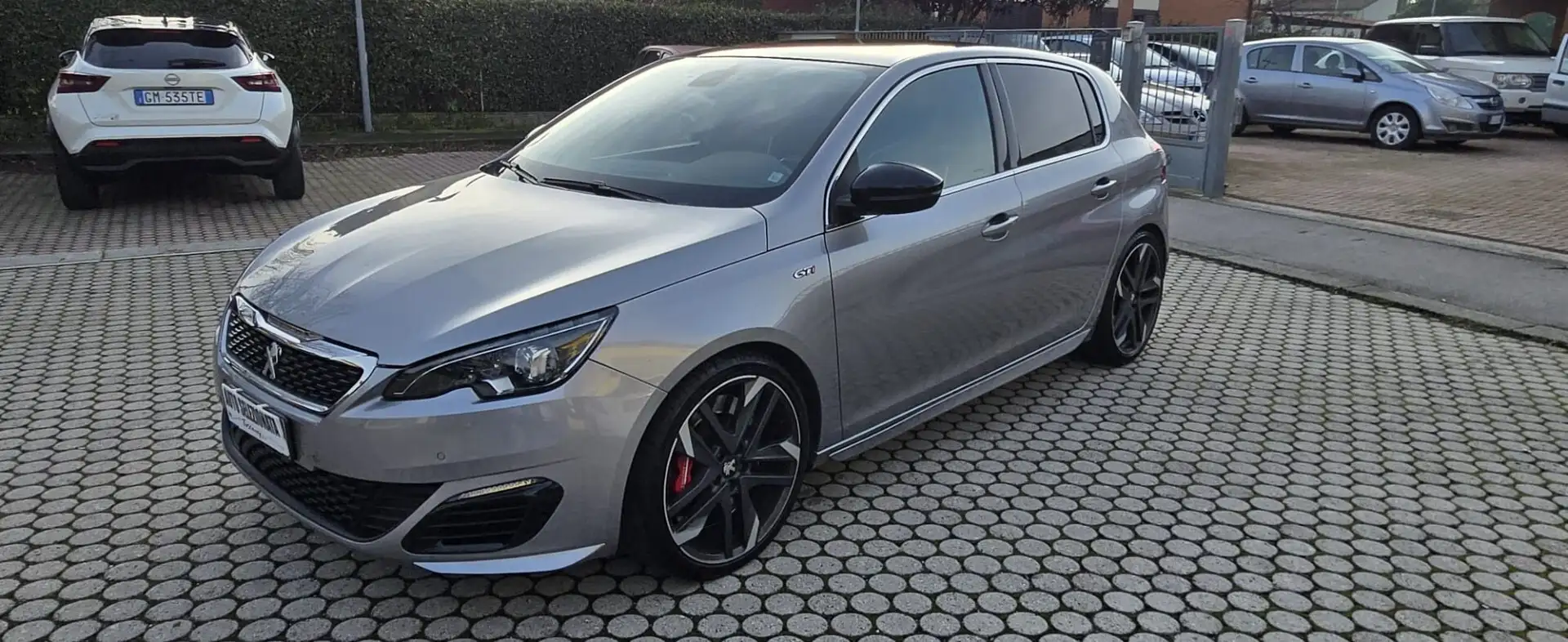Peugeot 308 308 THP 270 S&S GTi by Peugeot Sport Silber - 1