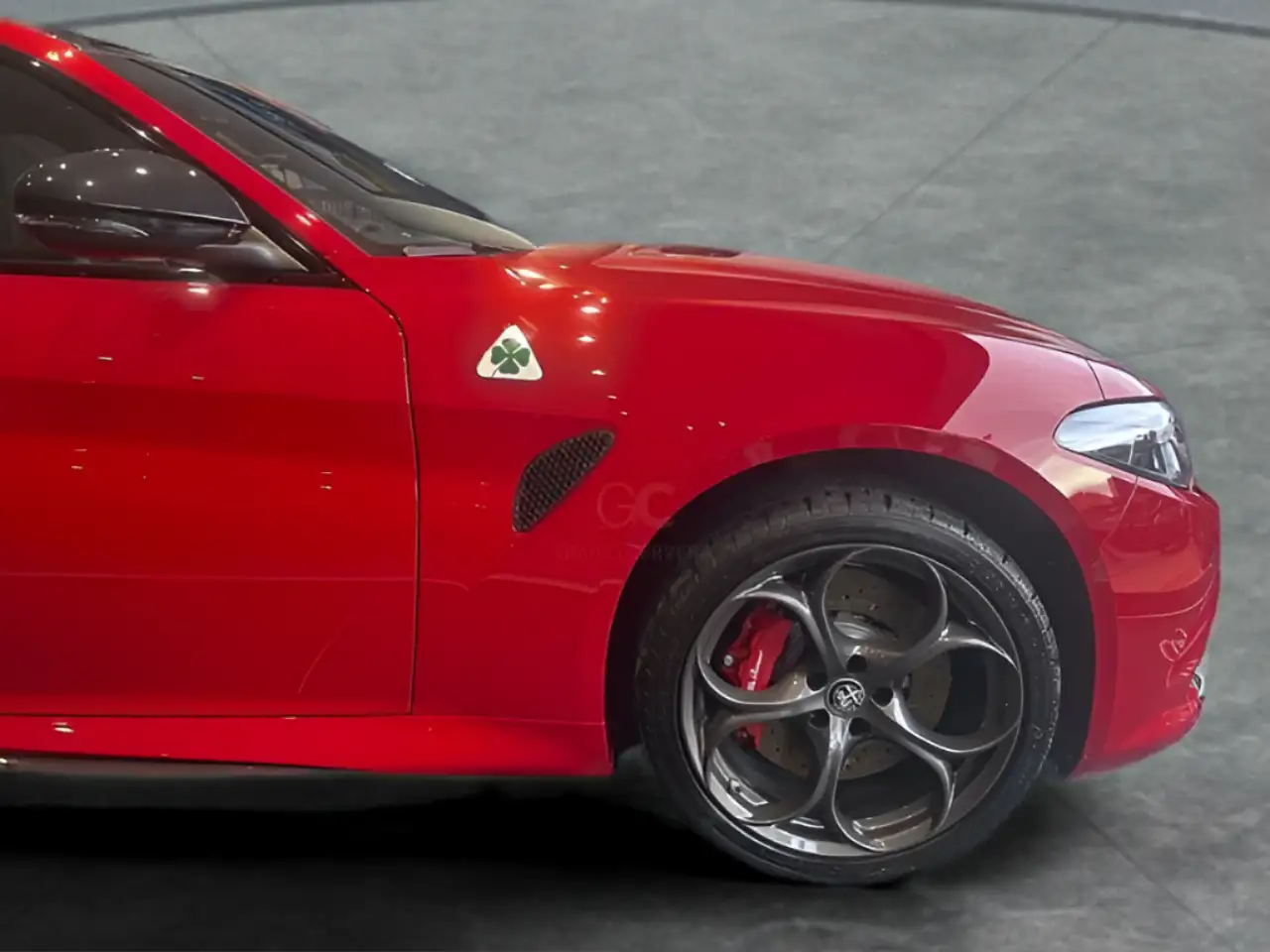 Alfa Romeo Giulia 2026 — фото 11