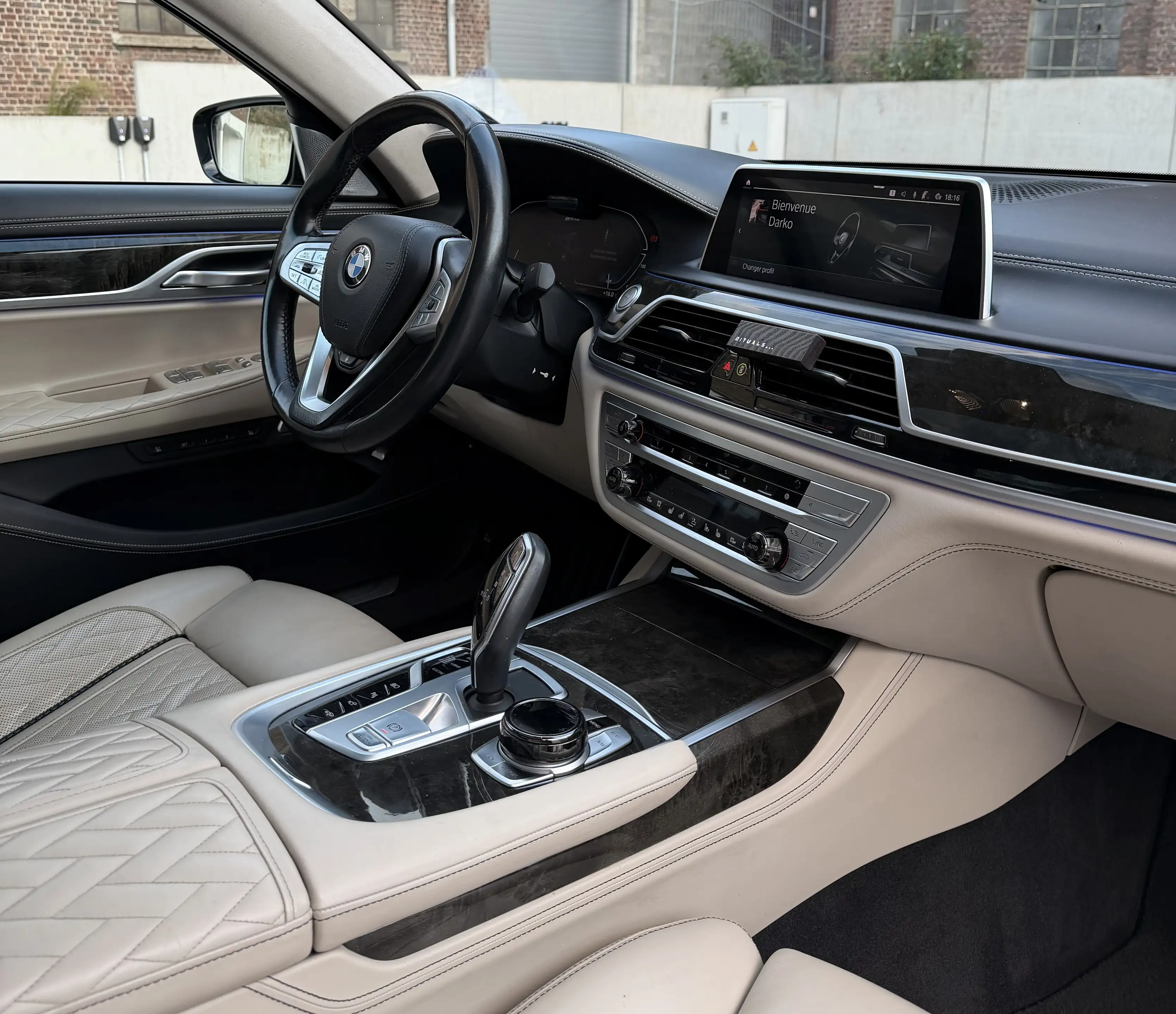 BMW 745 INDIVIDUAL | BOWERS & WILKINS • MASSAGE • LASER — photo 13
