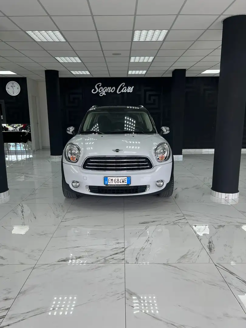 MINI Cooper D Countryman Mini Countryman R60 1.6 Blanc - 1