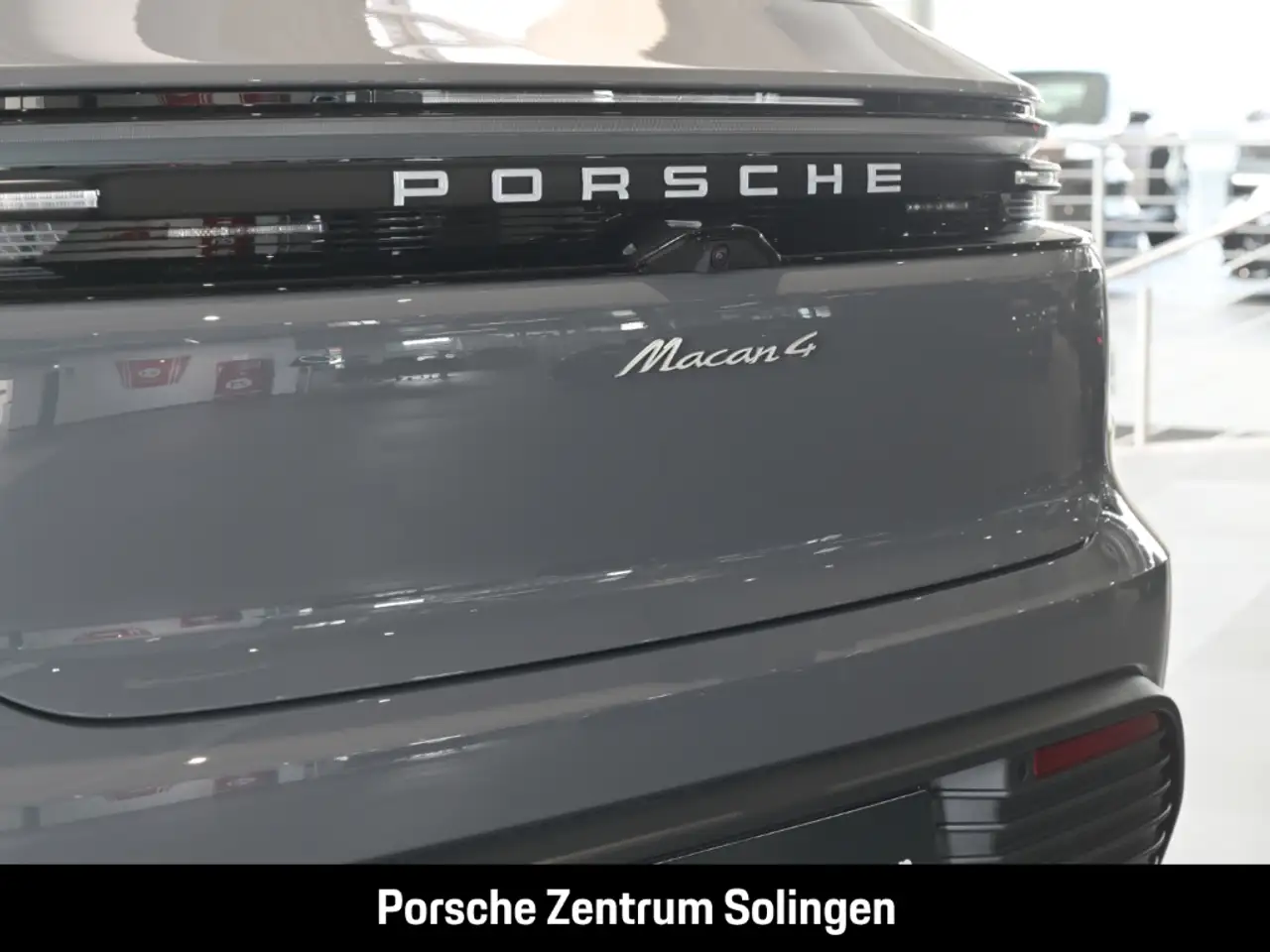 Porsche Macan 4 PANO BOSE MATRIX PASM LUFT 8