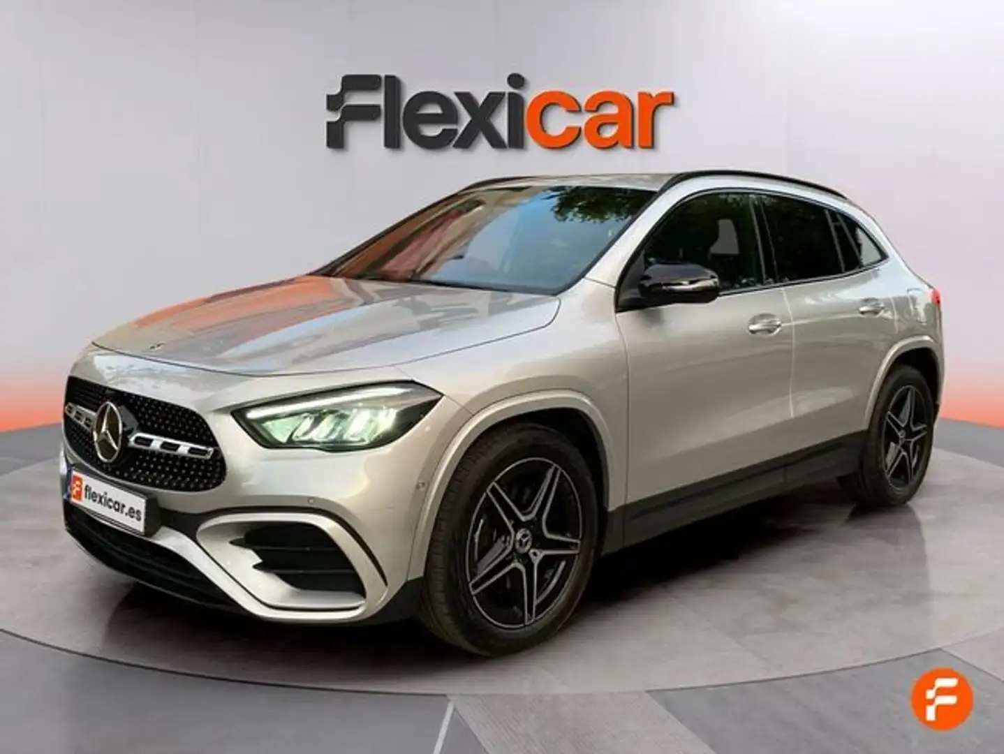Mercedes-Benz GLA 200 D Gris - 2