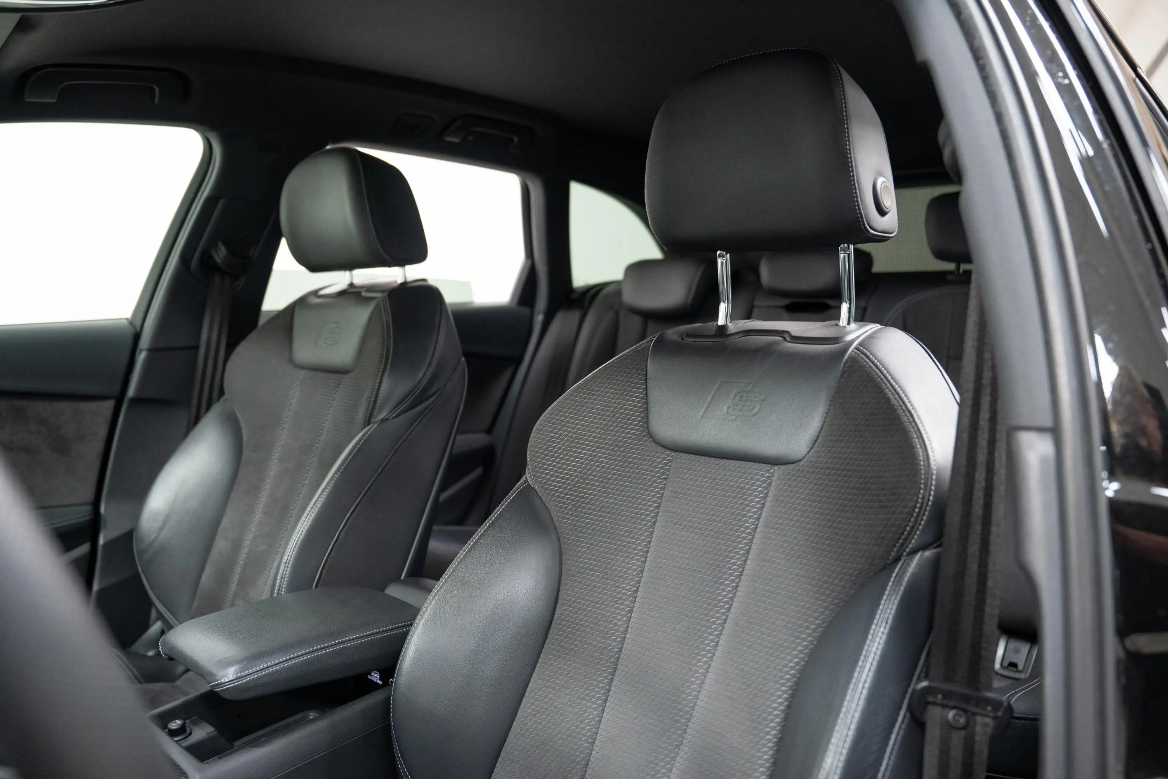 Audi A4 Avant S-LINE*375PK*CARBON*PASS. DISPLAY*RS6 REMMEN — photo 29