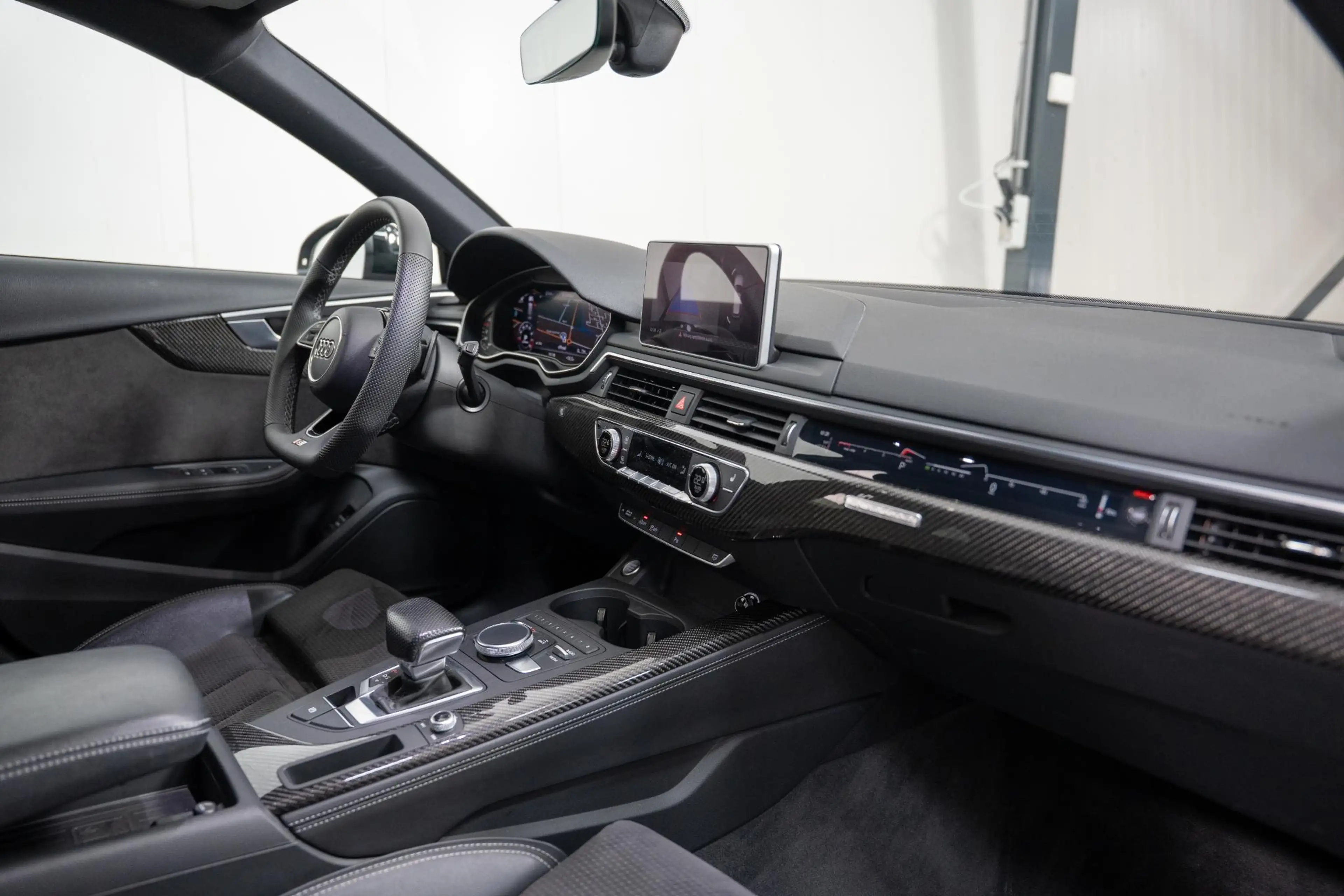 Audi A4 Avant S-LINE*375PK*CARBON*PASS. DISPLAY*RS6 REMMEN — photo 35