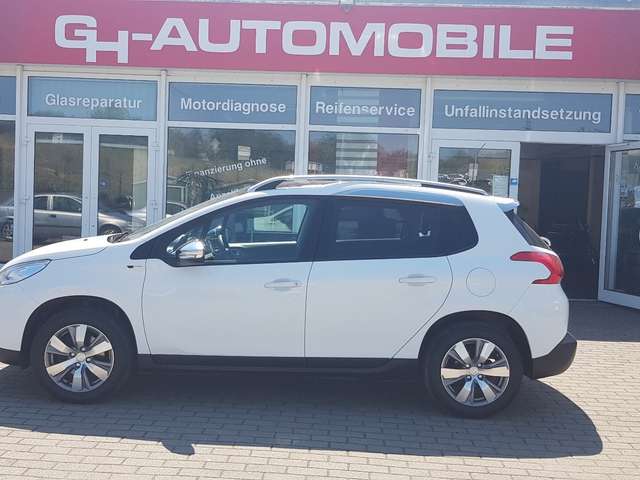 Peugeot 2008 PureTech 110 Stop -- PDC+Panorama+SH+Alu