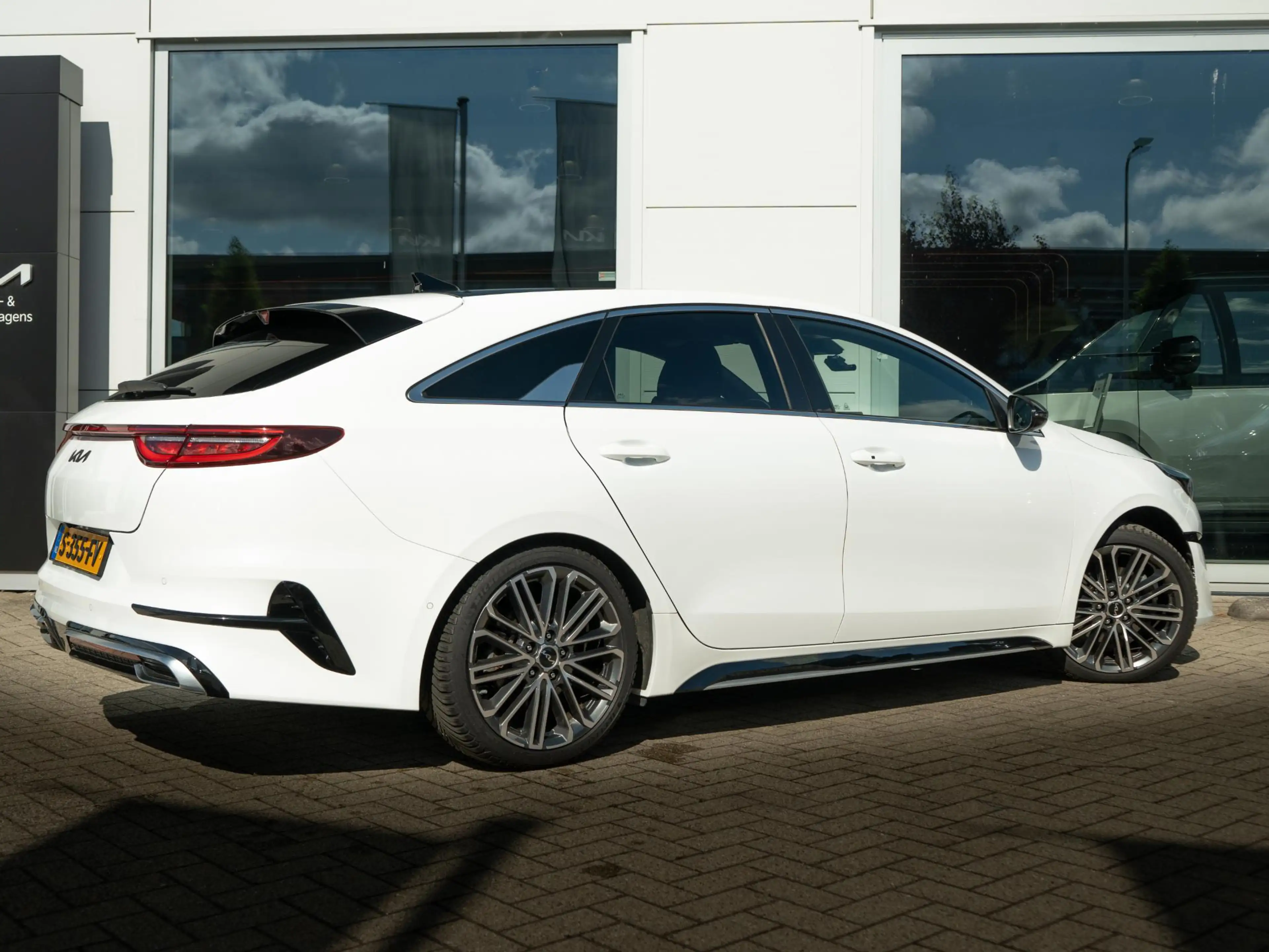 Kia ProCeed / pro_cee'd 1.5 T-GDi GT-PlusLine | Schuif/-kantel dak | JBL | — photo 4