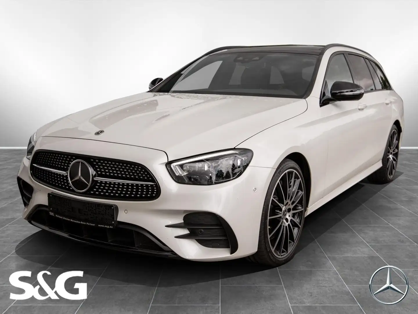 Mercedes-Benz E 400 d 4MATIC T AMG RüKam+AHK+Parktronic+Night Blanco - 1