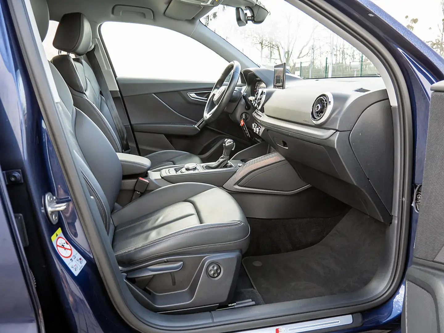 Audi Q2 S line 35 TFSI LED NAVI AHK VIRTUAL Blau - 2