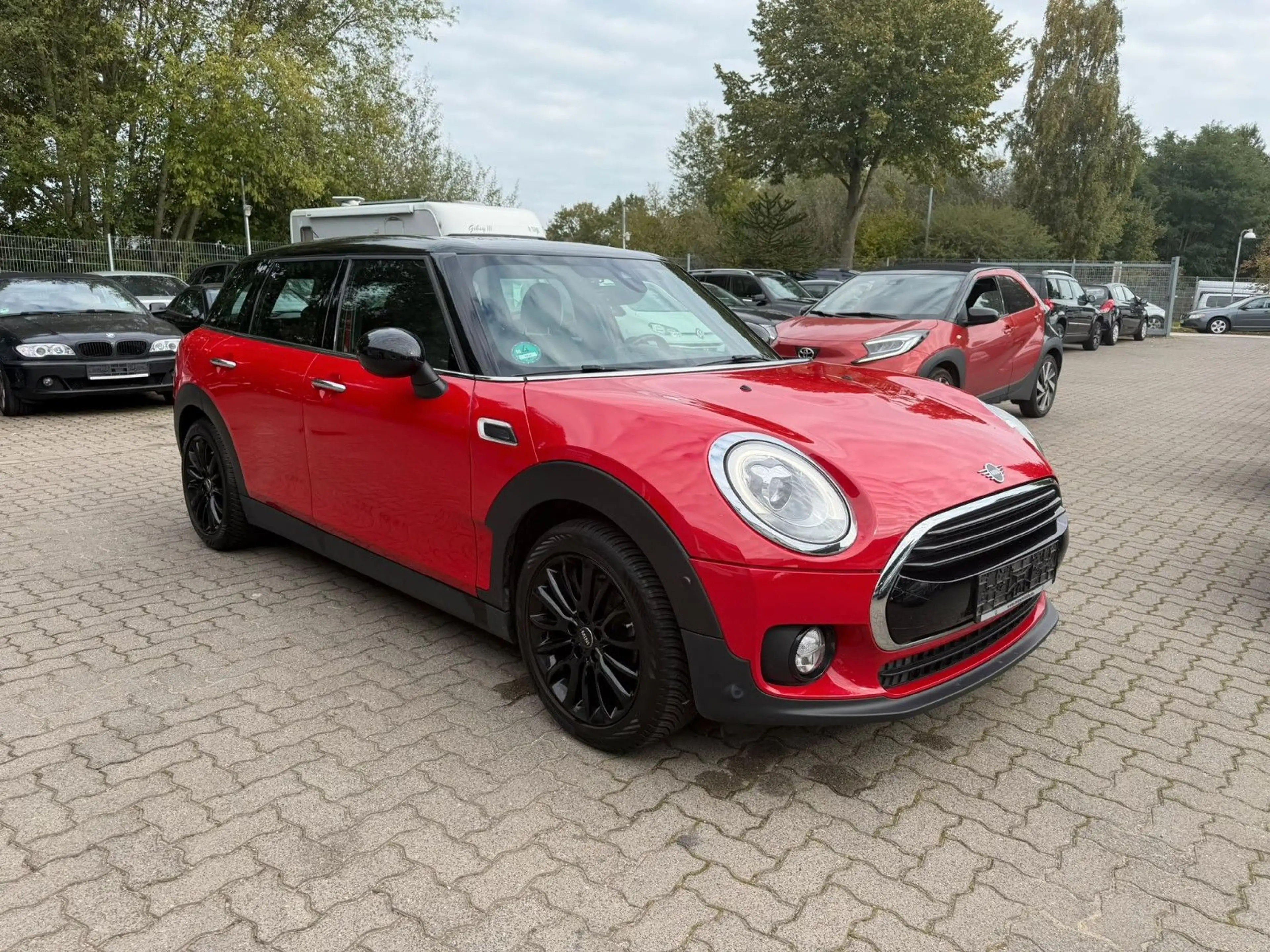 MINI Cooper Clubman COOPER CLUBMAN TEMPOM°PANO°SITZHZ°NAVI°SH! — photo 7