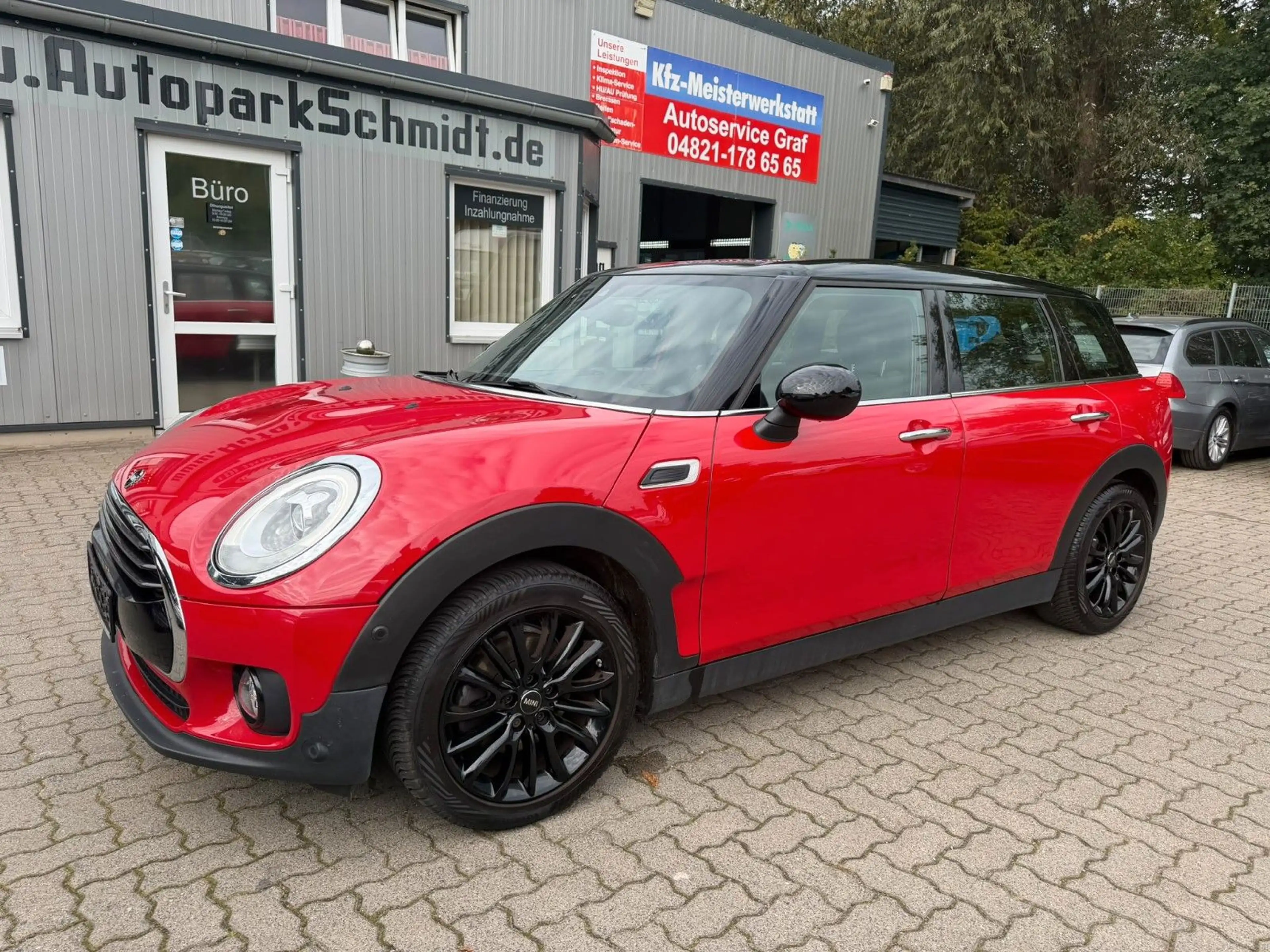 MINI Cooper Clubman COOPER CLUBMAN TEMPOM°PANO°SITZHZ°NAVI°SH!