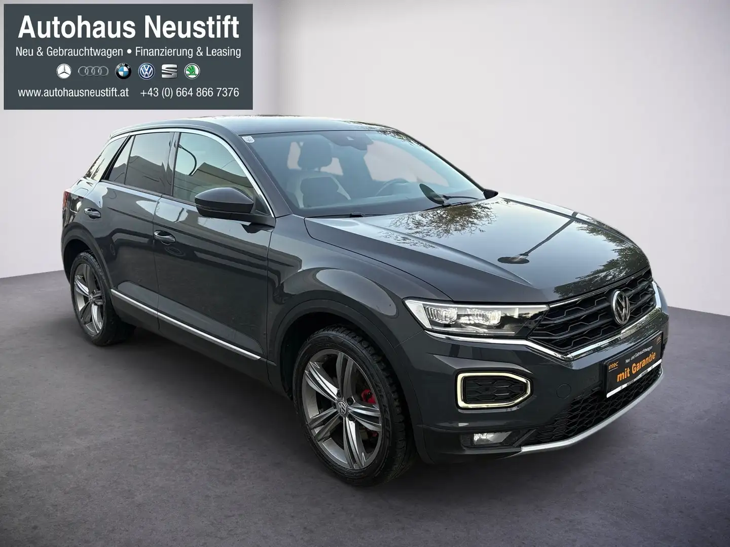 Volkswagen T-Roc Sport Grau - 1