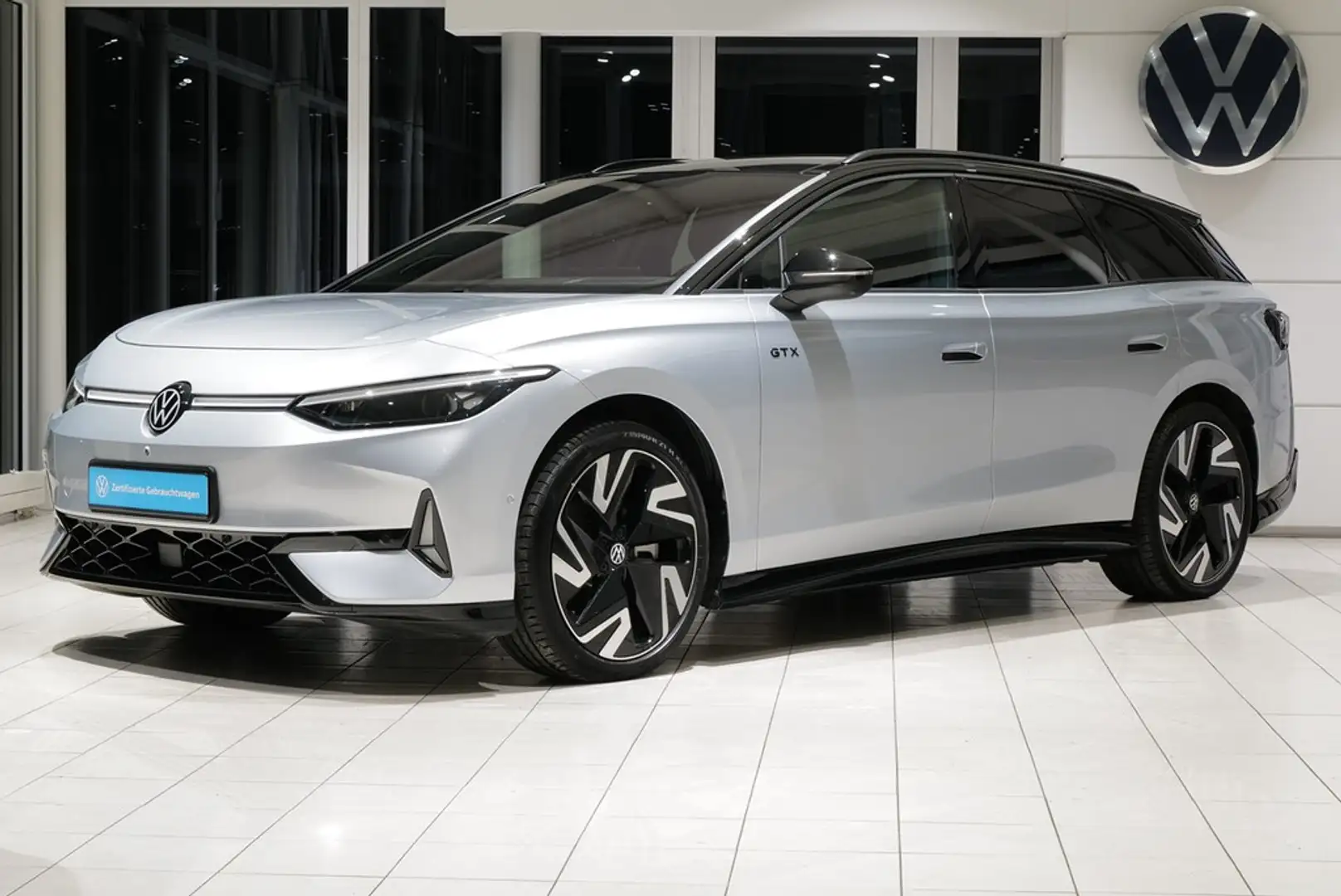 Volkswagen ID.7 Tourer GTX 4Motion DCC Pano HKardon Memory 360° Argent - 2