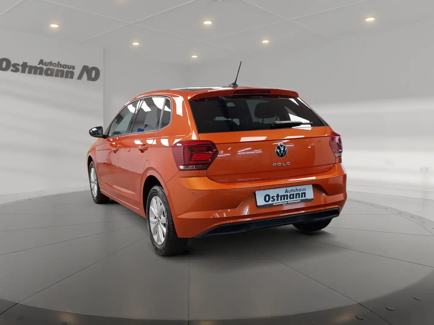Volkswagen Polo VI 1.0 TSI Highline Matrix Climatr. ACC SHZ Oranje - 2