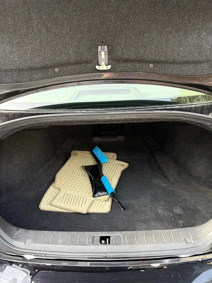 Infiniti M снимка Infiniti M