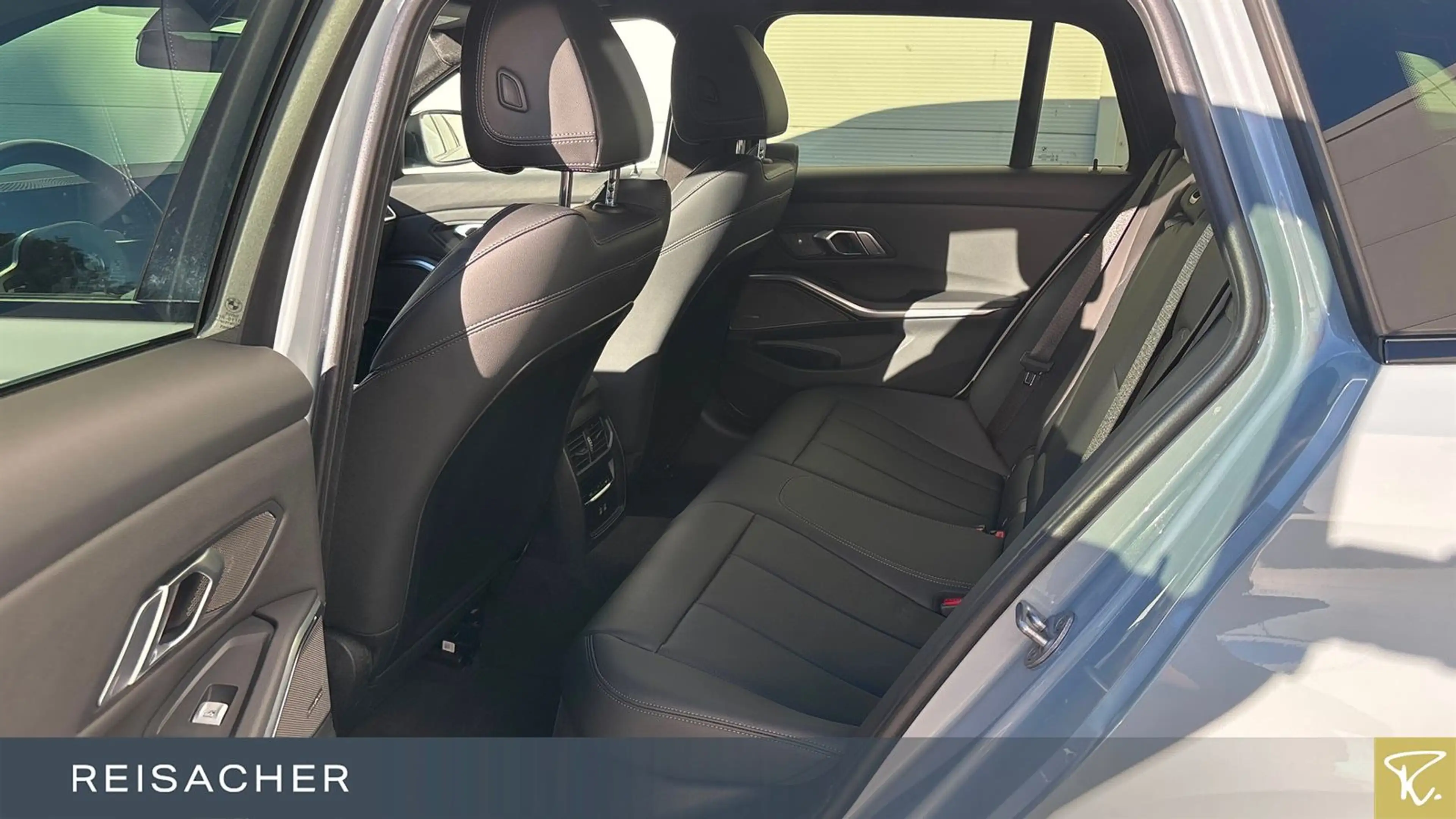 BMW 340 xDrive Tou LCPro.HuD,RFK,Sthz.el.Sitze+Mem — photo 8