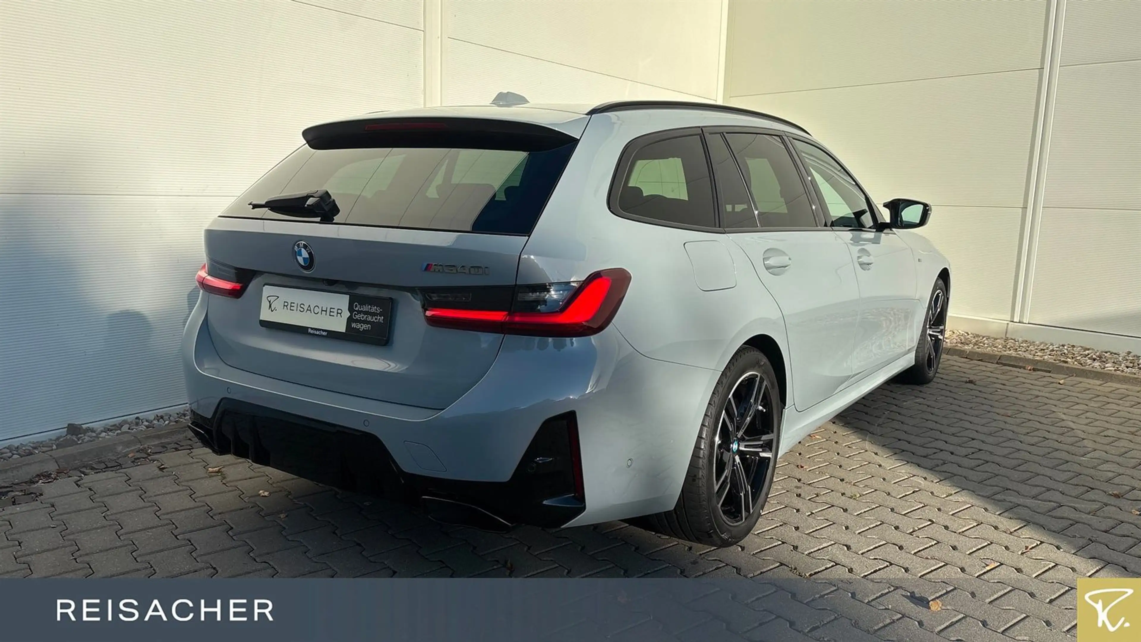 BMW 340 xDrive Tou LCPro.HuD,RFK,Sthz.el.Sitze+Mem — photo 2