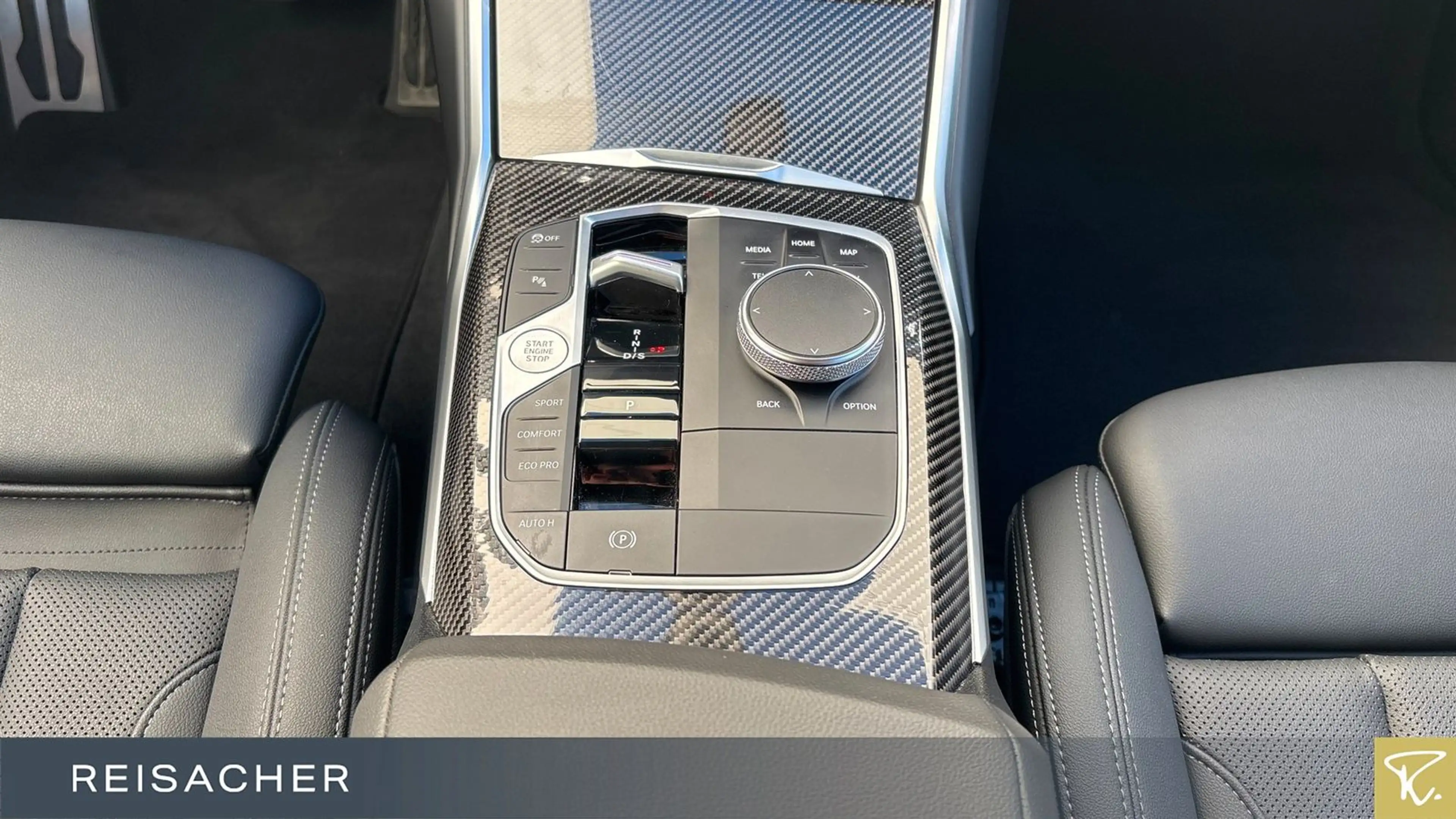 BMW 340 xDrive Tou LCPro.HuD,RFK,Sthz.el.Sitze+Mem — photo 11