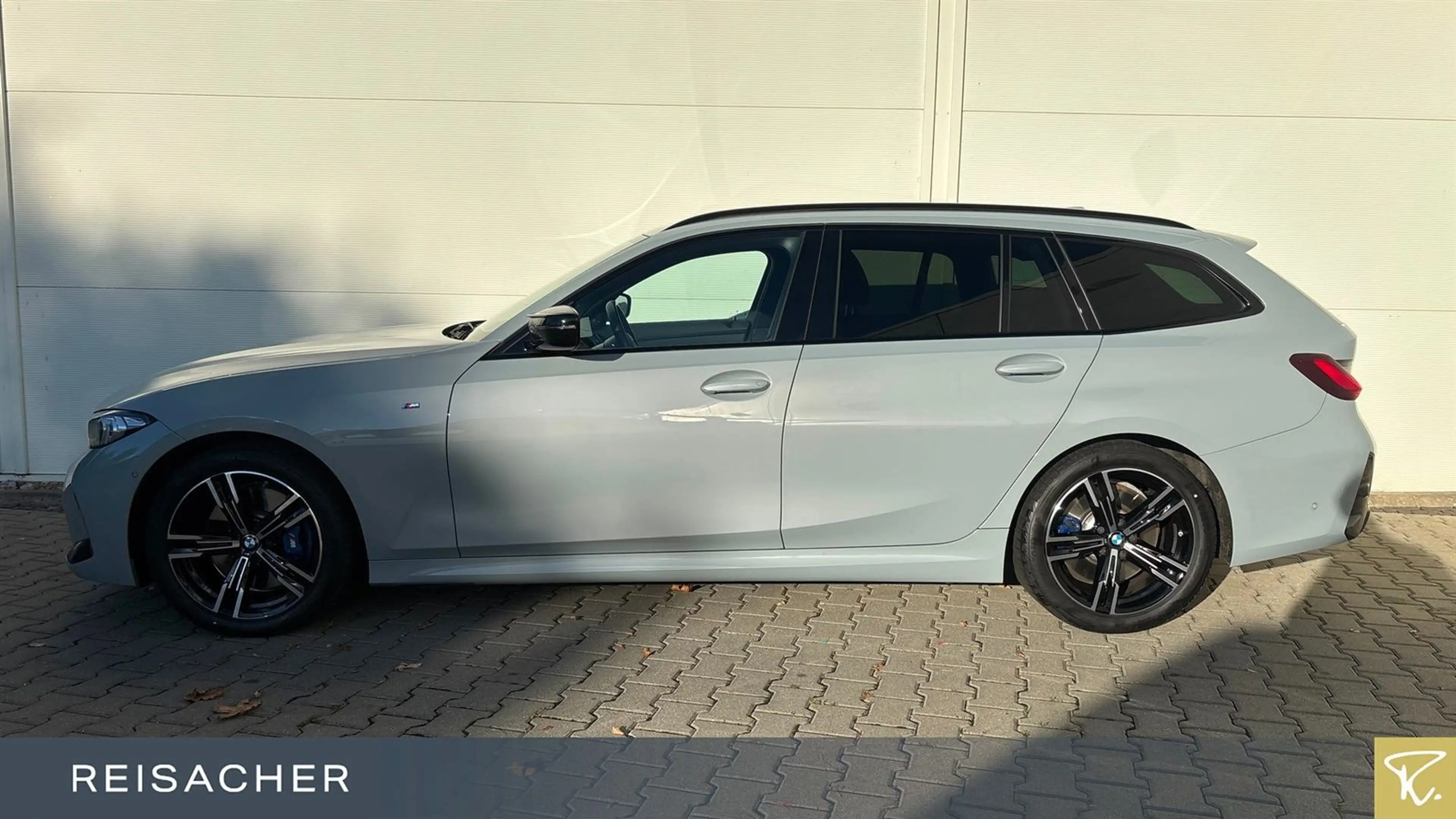 BMW 340 xDrive Tou LCPro.HuD,RFK,Sthz.el.Sitze+Mem — photo 9
